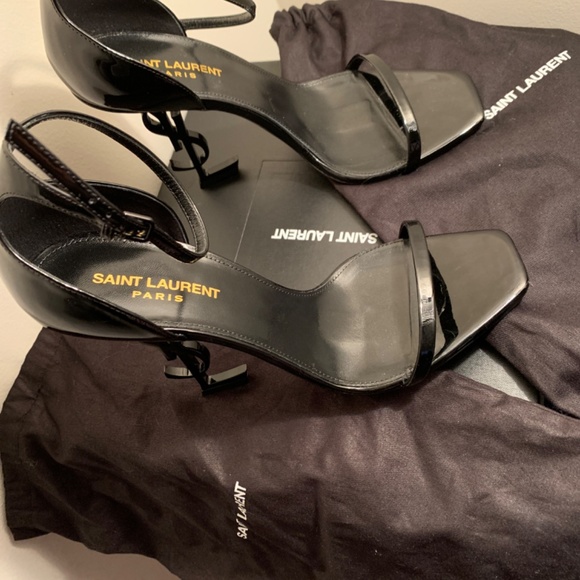 Heels - Picture 5 of 9